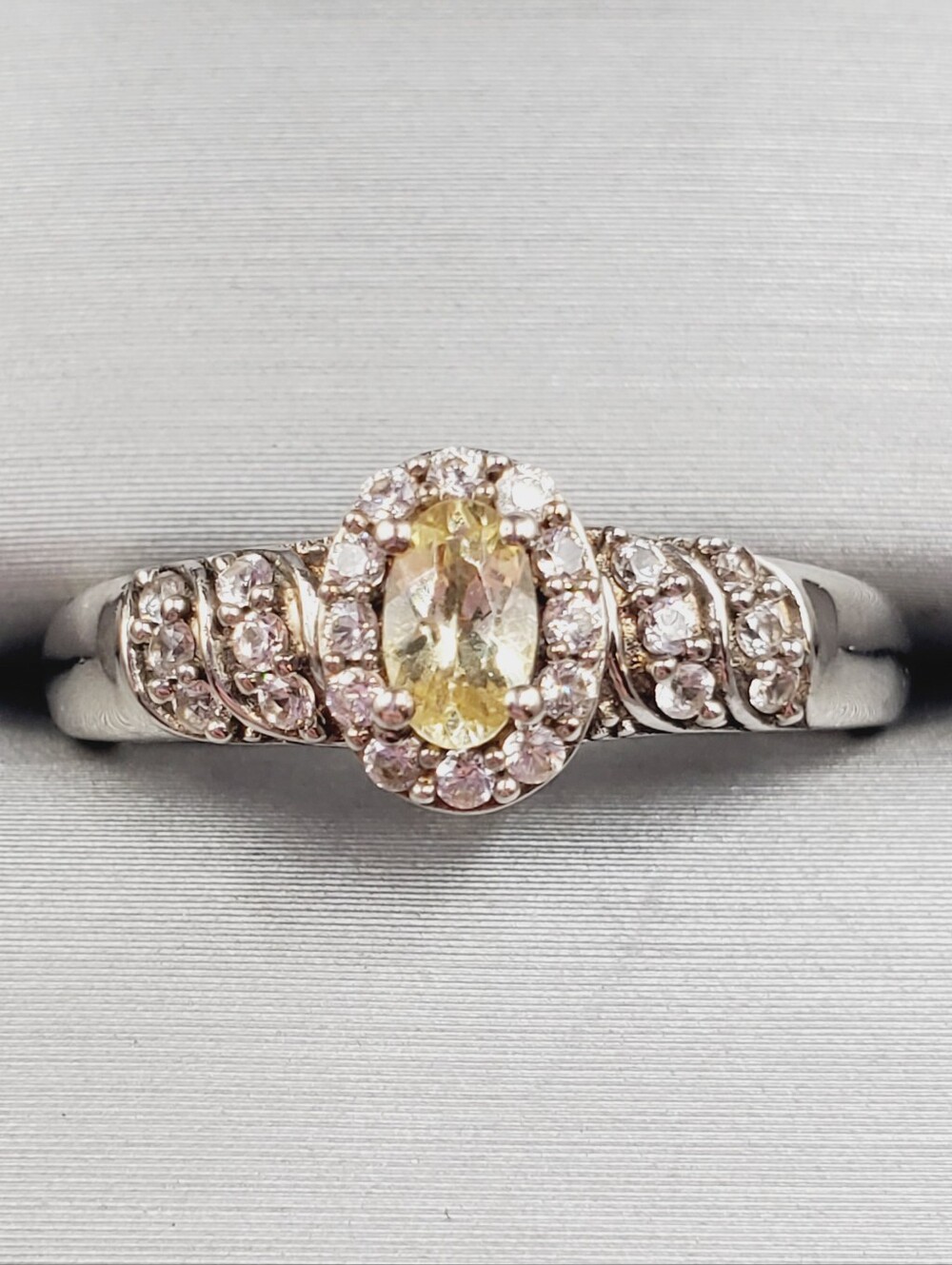 Golden Apatite & White Zircon 925 Sterling Silver Halo Ring